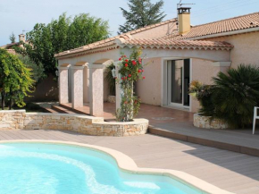 Beautiful modern villa with spacious pool within walking distance of the village